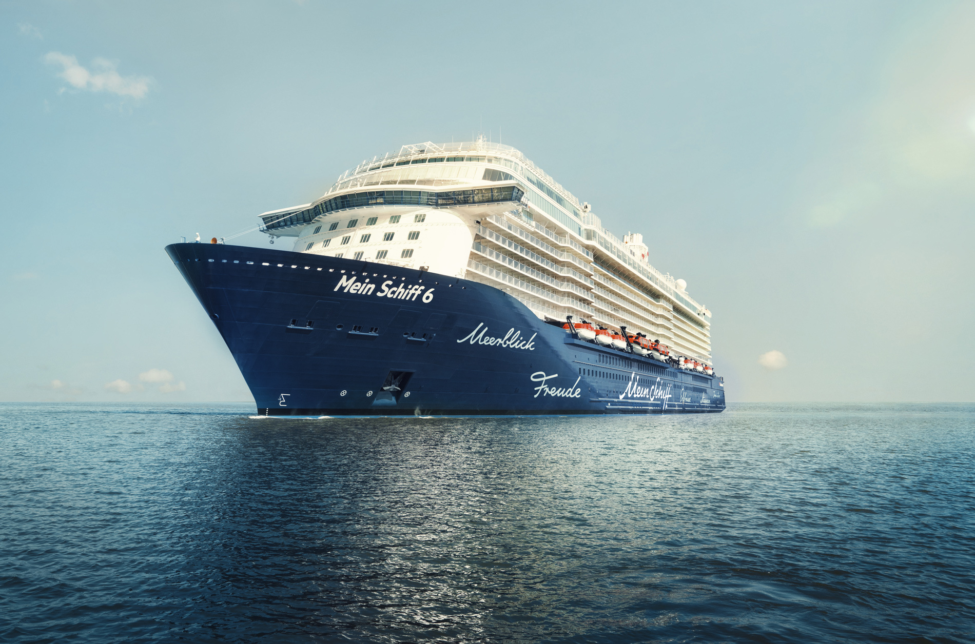 Bild des Kreuzfahrtschiffes Mein Schiff 6
