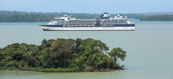 Celebrity Infinity Bild des Kreuzfahrtschiffes Celebrity Infinity